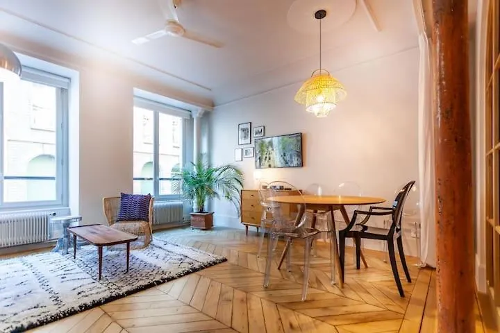 Apartment Greeter-bel Parisien De 70m2 - St Lazare